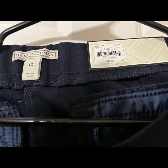 Capri pants - Picture 2 of 3